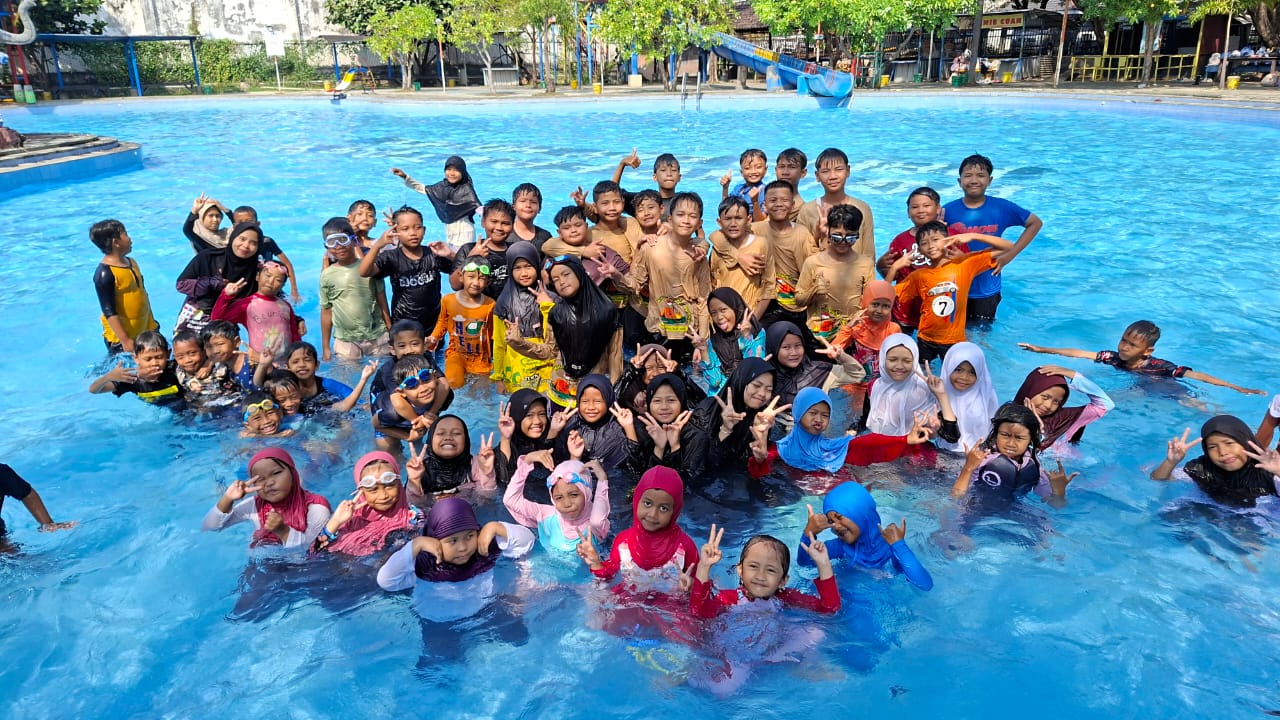fun swimming 